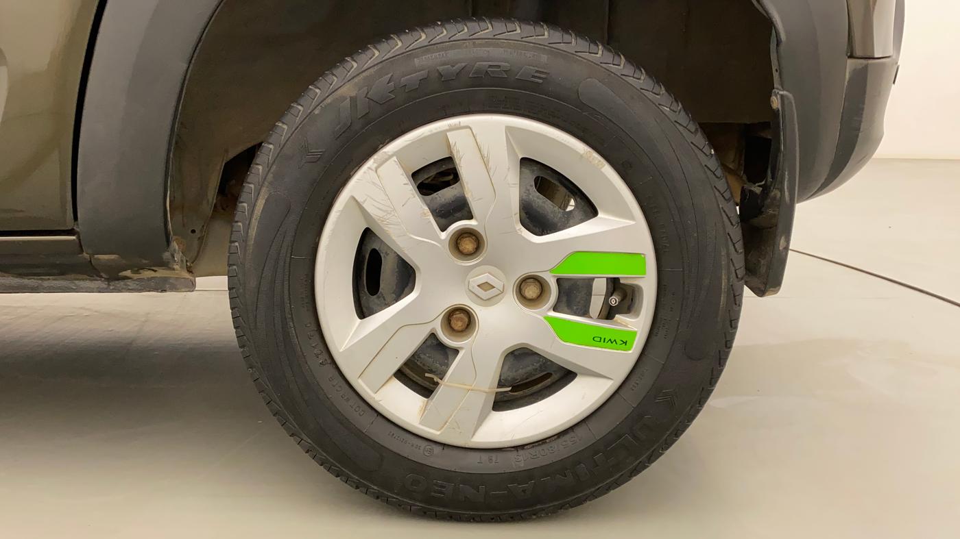 2017 Renault Kwid RXT 1.0, Petrol, Manual, 53,588 km, Left Rear Wheel
