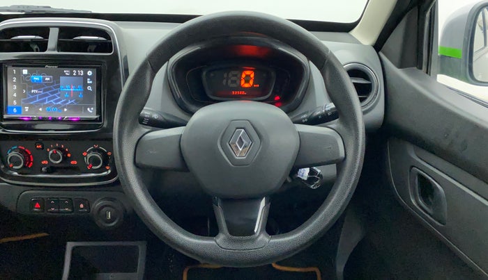 2017 Renault Kwid RXT 1.0, Petrol, Manual, 53,588 km, Steering Wheel Close Up