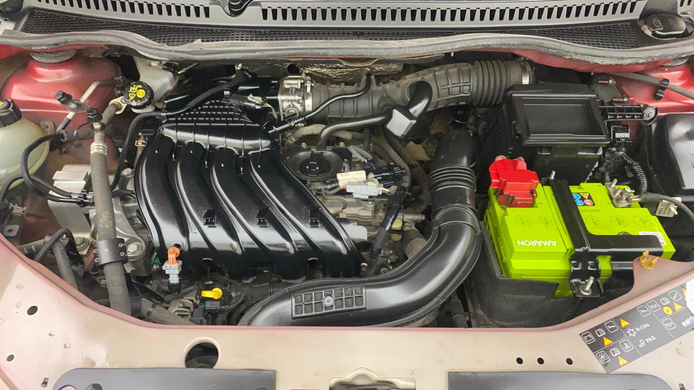 2020 Nissan Kicks XV 1.5, Petrol, Manual, 1,06,479 km, Engine View