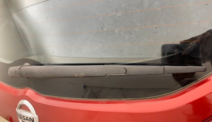 2020 Nissan Kicks XV 1.5, Petrol, Manual, 1,05,805 km, Rear Wiper