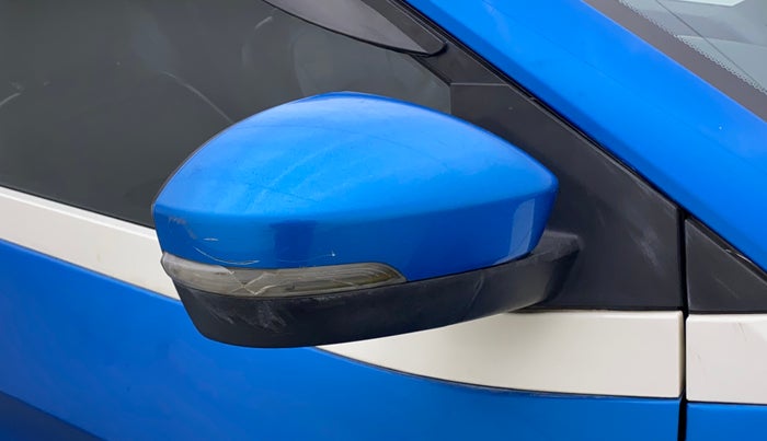 2018 Tata NEXON XT PETROL, Petrol, Manual, 82,757 km, Right rear-view mirror - Minor scratches