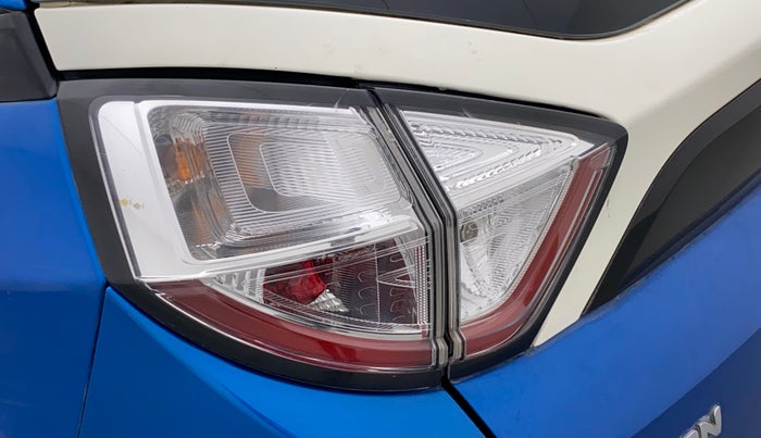 2018 Tata NEXON XT PETROL, Petrol, Manual, 82,757 km, Left tail light - Minor scratches