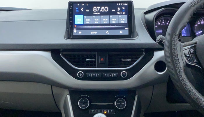 2018 Tata NEXON XT PETROL, Petrol, Manual, 82,757 km, Air Conditioner