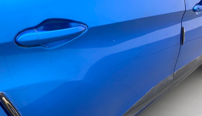 2018 Tata NEXON XT PETROL, Petrol, Manual, 82,757 km, Right rear door - Slightly dented