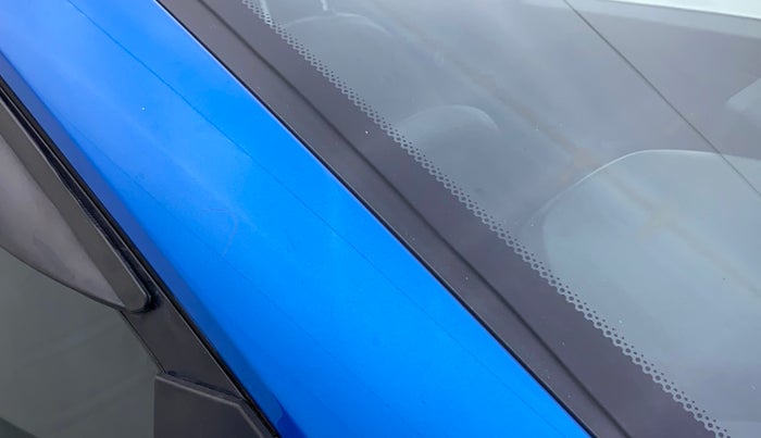 2018 Tata NEXON XT PETROL, Petrol, Manual, 82,757 km, Right A pillar - Minor scratches