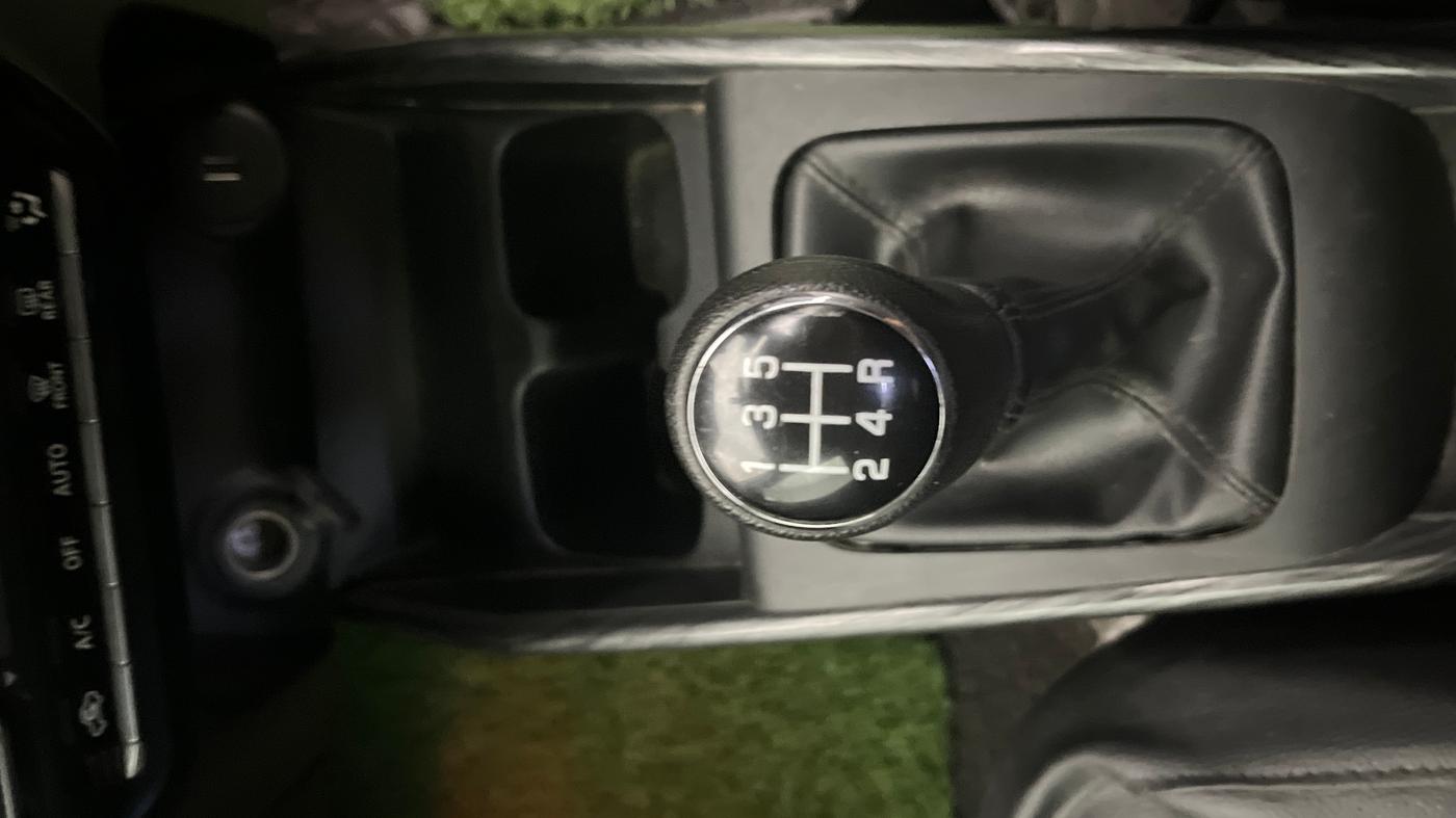 2022 Maruti Baleno ALPHA PETROL 1.2, Petrol, Manual, 21,681 km, Gear Lever