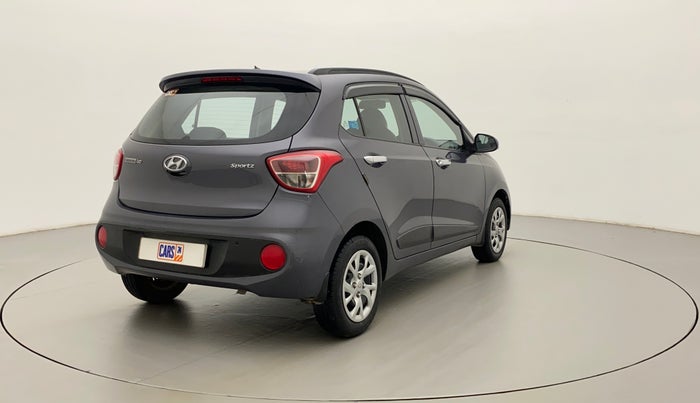 2018 Hyundai Grand i10 SPORTZ 1.2 KAPPA VTVT, Petrol, Manual, 17,329 km, Right Back Diagonal