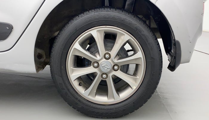 2016 Hyundai Grand i10 ASTA (O) AT 1.2 KAPPA VTVT, Petrol, Automatic, 43,385 km, Left Rear Wheel