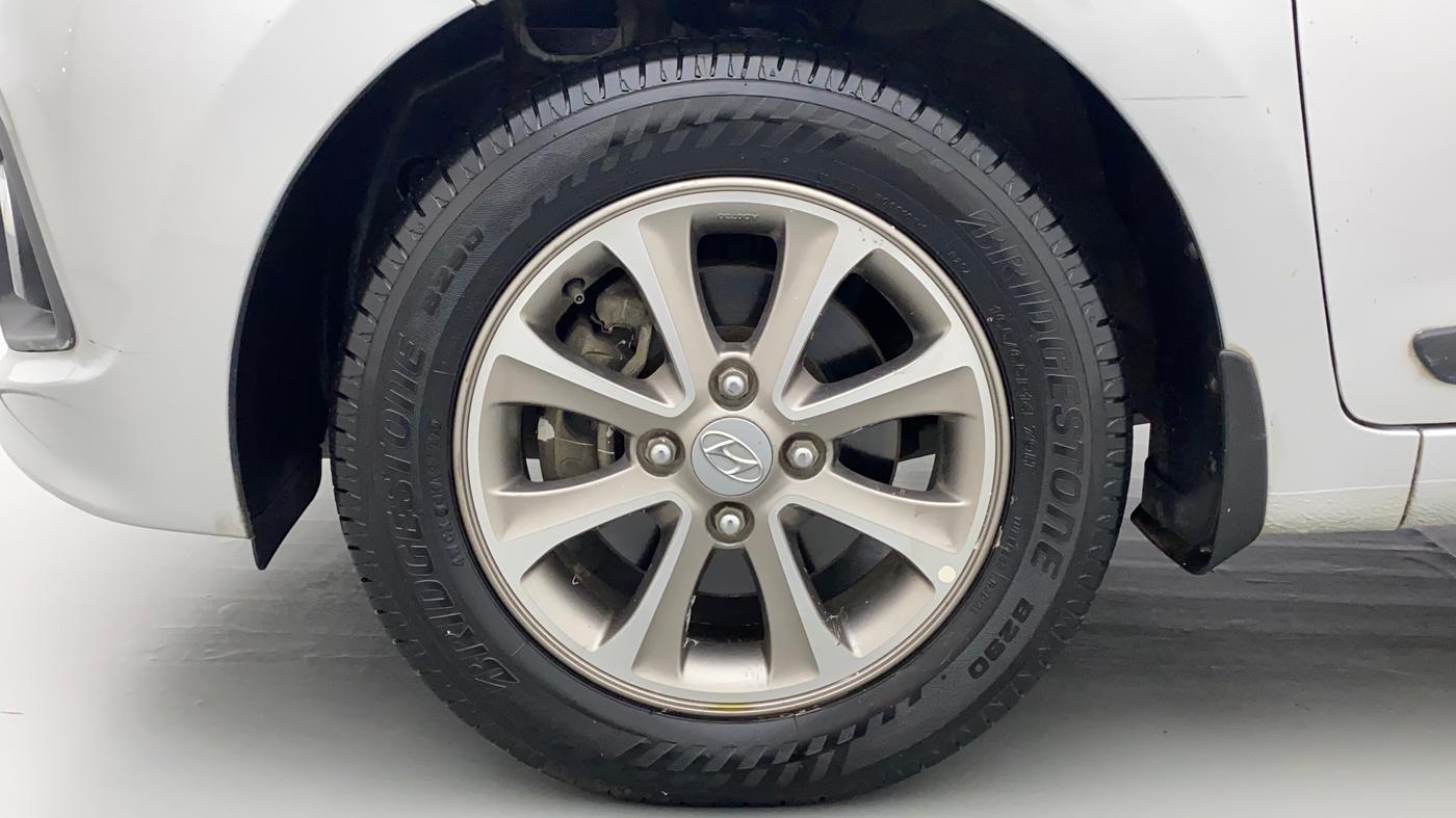 2016 Hyundai Grand i10 ASTA (O) AT 1.2 KAPPA VTVT, Petrol, Automatic, 43,385 km, Left Front Wheel