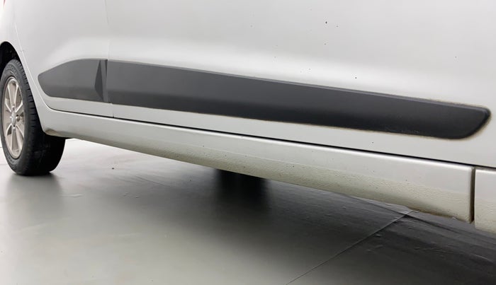 2016 Hyundai Grand i10 ASTA (O) AT 1.2 KAPPA VTVT, Petrol, Automatic, 43,385 km, Right running board - Slightly dented