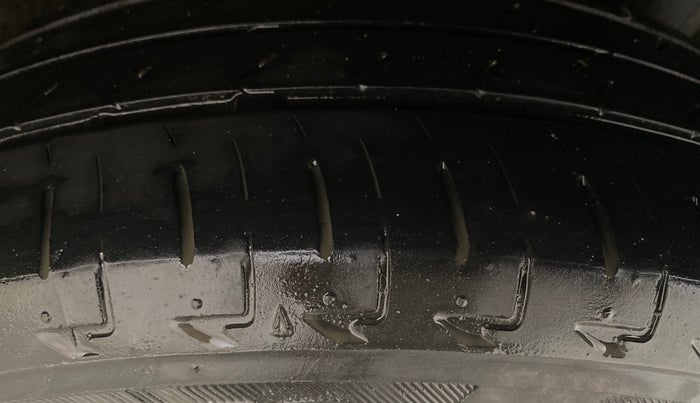 2016 Honda City 1.5L I-VTEC SV, Petrol, Manual, 97,468 km, Left Rear Tyre Tread