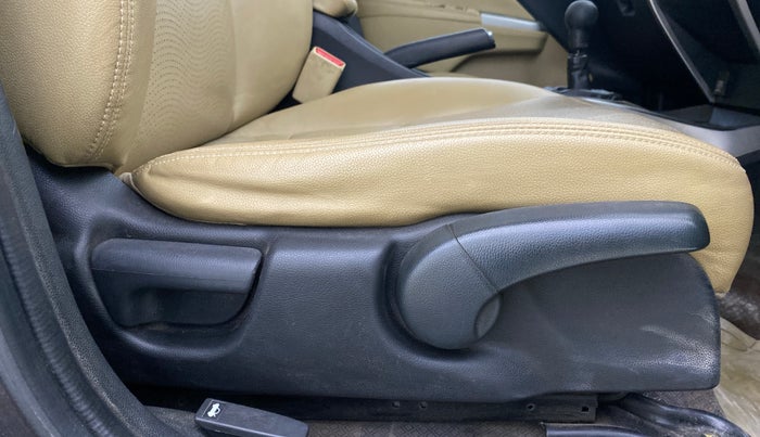 2015 Honda City 1.5L I-VTEC VX, Petrol, Manual, 95,915 km, Driver Side Adjustment Panel