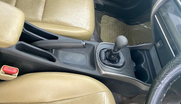 2015 Honda City 1.5L I-VTEC VX, Petrol, Manual, 95,915 km, Gear Lever