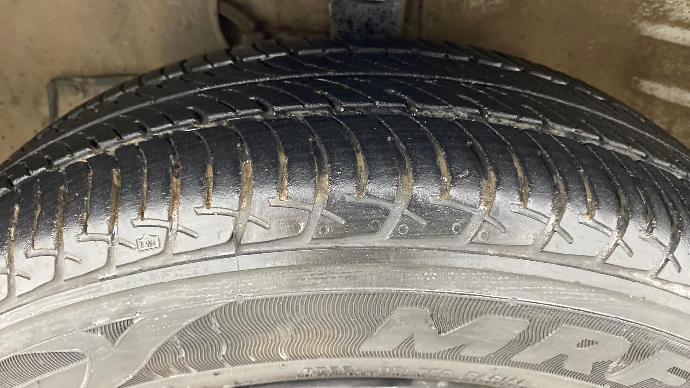2019 Maruti New Wagon-R VXI 1.2L, Petrol, Manual, 20,897 km, Left Front Tyre Tread