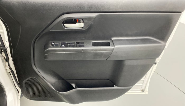 2019 Maruti New Wagon-R VXI 1.2L, Petrol, Manual, 20,897 km, Driver Side Door Panels Control