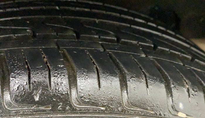 2021 Maruti Baleno DELTA PETROL 1.2, Petrol, Manual, 12,577 km, Right Rear Tyre Tread