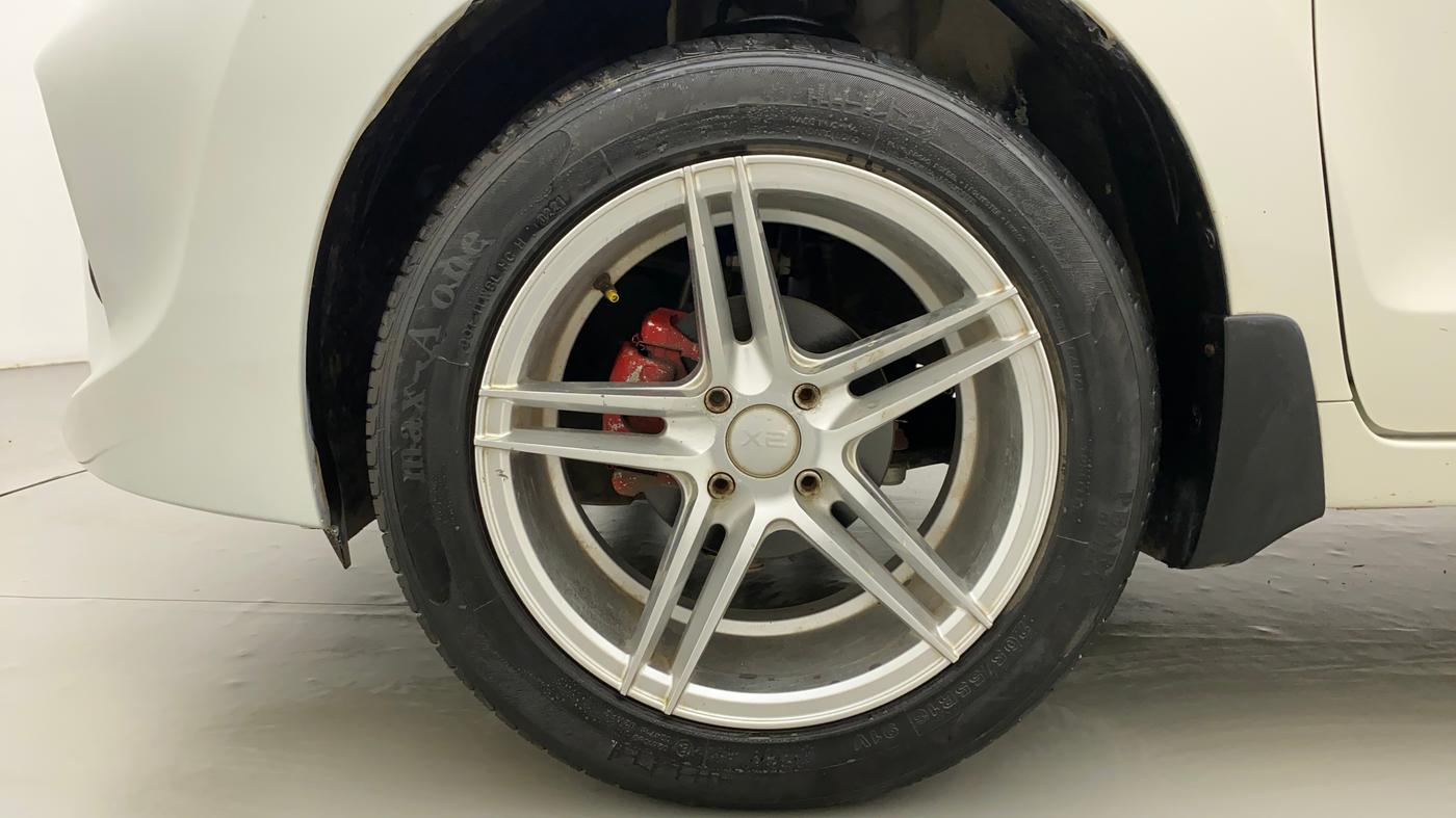 2021 Maruti Baleno DELTA PETROL 1.2, Petrol, Manual, 12,577 km, Left Front Wheel
