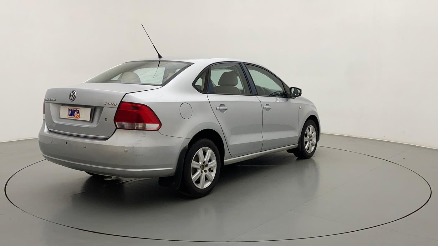 2010 Volkswagen Vento HIGHLINE 1.6 MPI, Petrol, Manual, 52,080 km, Right Back Diagonal
