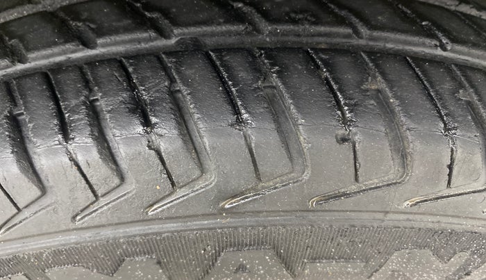 2023 Maruti Alto K10 VXI PLUS AMT, Petrol, Automatic, 32,312 km, Right Front Tyre Tread