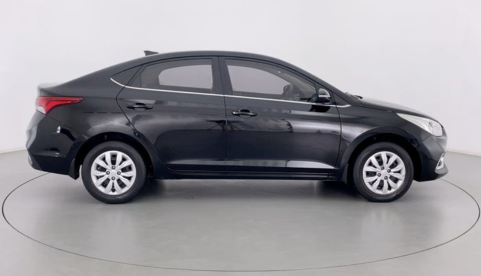 2018 Hyundai Verna 1.4 VTVT EX, Petrol, Manual, 32,296 km, Right Side View