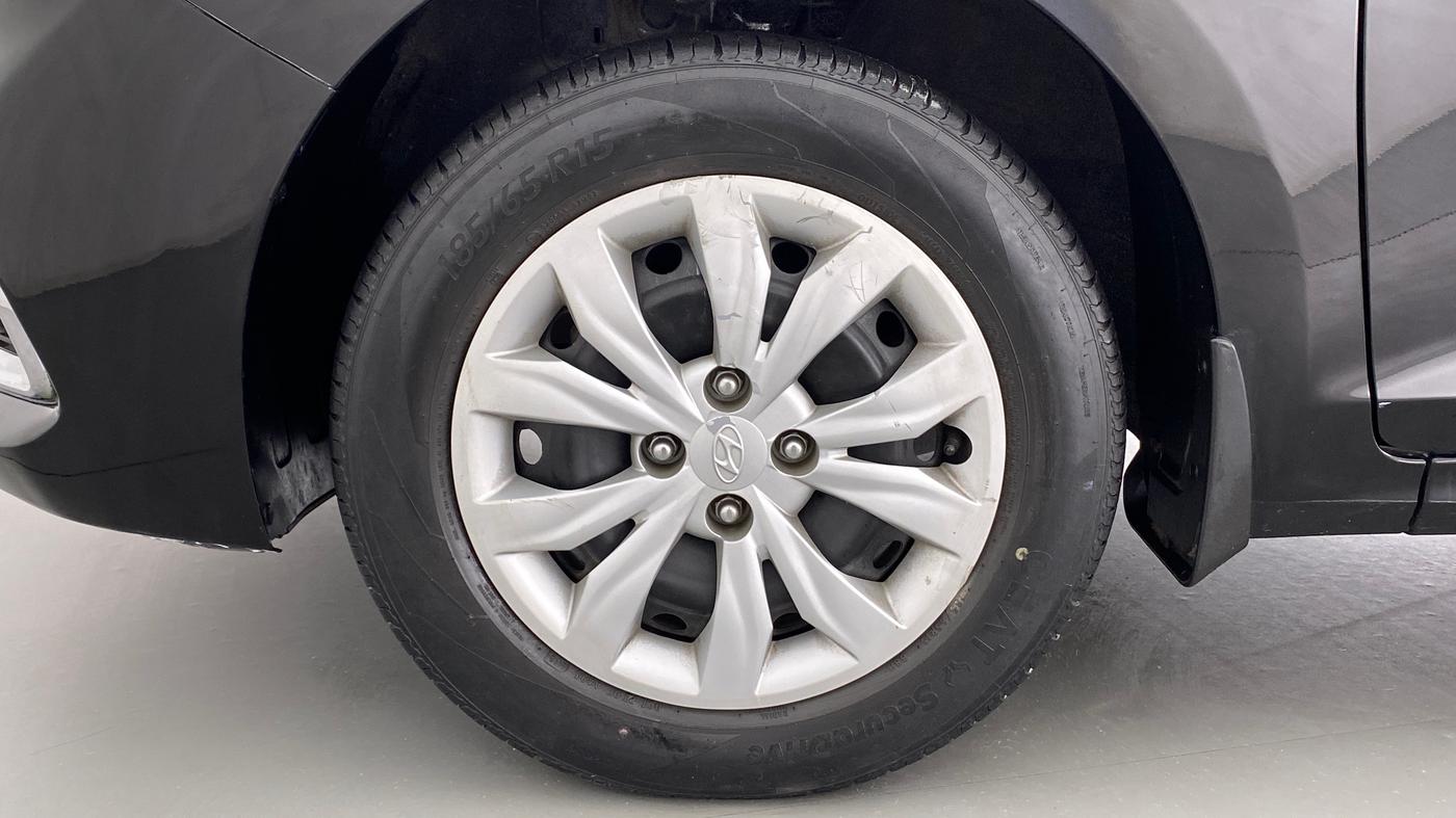 2018 Hyundai Verna 1.4 VTVT EX, Petrol, Manual, 32,296 km, Left Front Wheel