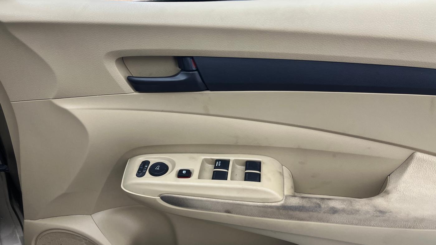 2013 Honda City 1.5L I-VTEC S MT, Petrol, Manual, 80,001 km, Driver Side Door Panels Control