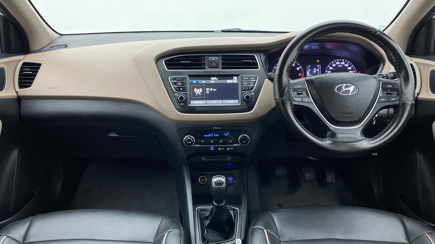 2018 Hyundai Elite i20 ASTA 1.2, Petrol, Manual, 52,311 km, Dashboard