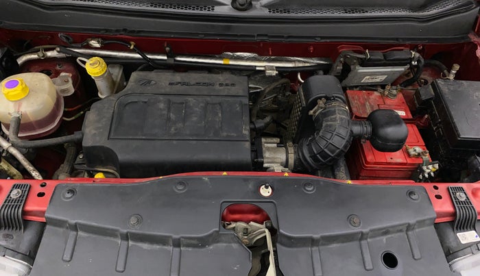 2018 Mahindra KUV 100 NXT K6+ P 6 STR, Petrol, Manual, 35,641 km, Open Bonet