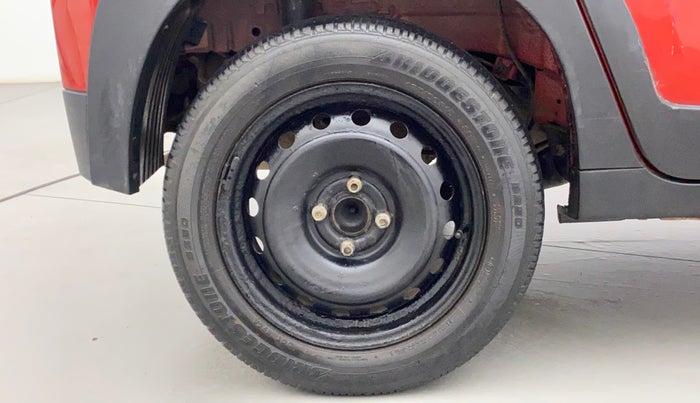 2018 Mahindra KUV 100 NXT K6+ P 6 STR, Petrol, Manual, 35,641 km, Right Rear Wheel