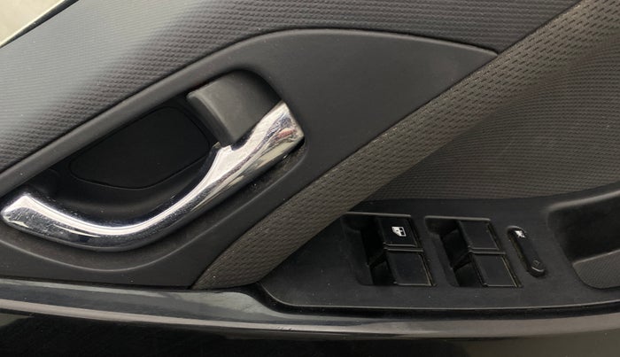 2019 Tata NEXON XZA PLUS PETROL, Petrol, Automatic, 45,208 km, Driver Side Door Panels Control