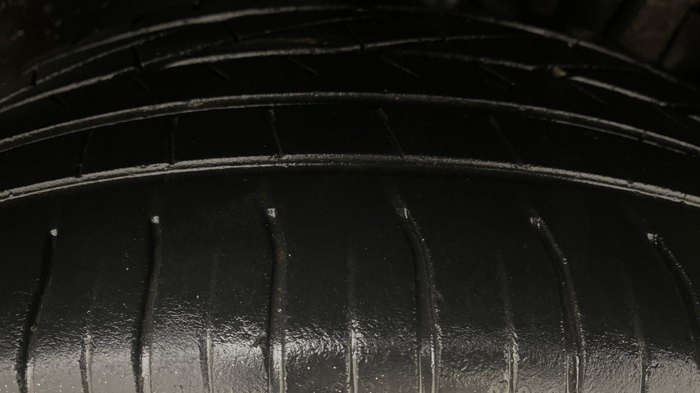 2019 Tata NEXON XZA PLUS PETROL, Petrol, Automatic, 45,208 km, Left Rear Tyre Tread