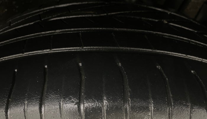 2019 Tata NEXON XZA PLUS PETROL, Petrol, Automatic, 45,208 km, Left Rear Tyre Tread