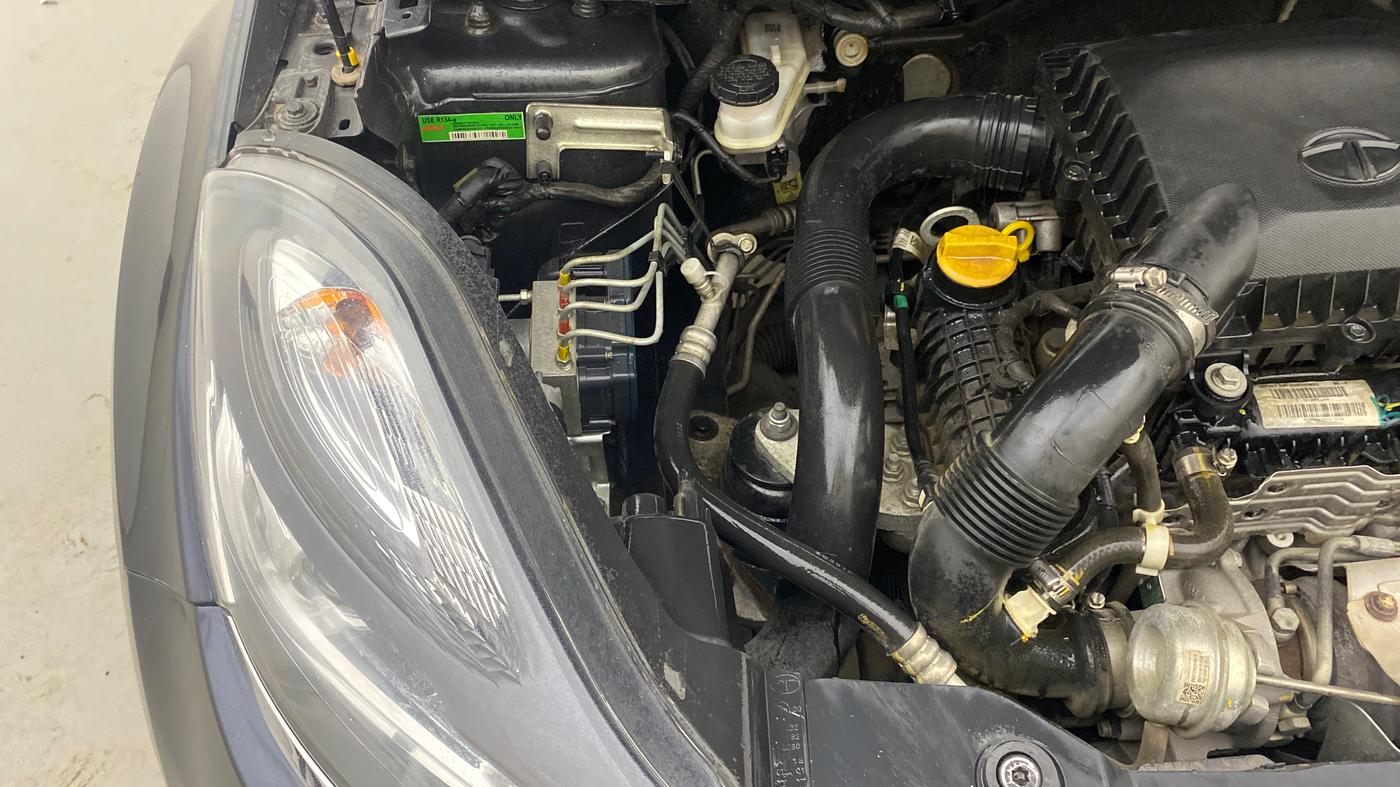 2019 Tata NEXON XZA PLUS PETROL, Petrol, Automatic, 45,208 km, Engine View - Right