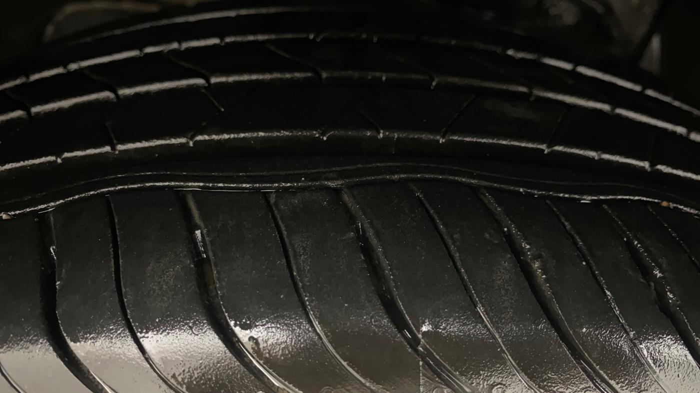 2019 Tata NEXON XZA PLUS PETROL, Petrol, Automatic, 45,208 km, Left Front Tyre Tread