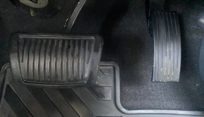 2021 Hyundai GRAND I10 NIOS SPORTZ AMT 1.2 KAPPA VTVT, Petrol, Automatic, 25,793 km, Pedals