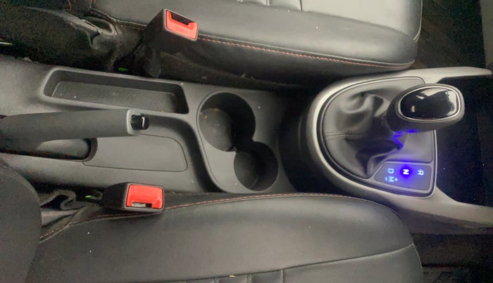 2021 Hyundai GRAND I10 NIOS SPORTZ AMT 1.2 KAPPA VTVT, Petrol, Automatic, 25,793 km, Gear Lever