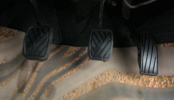 2023 Maruti FRONX DELTA PLUS 1.2MT, Petrol, Manual, 21,841 km, Pedals