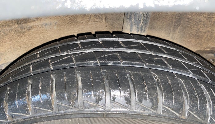 2020 Renault Kwid RXL, Petrol, Manual, 19,531 km, Left Rear Tyre Tread