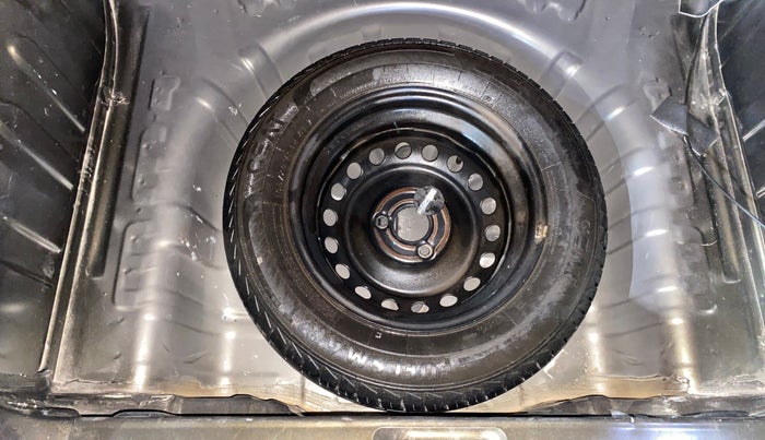 2020 Renault Kwid RXL, Petrol, Manual, 19,531 km, Spare Tyre