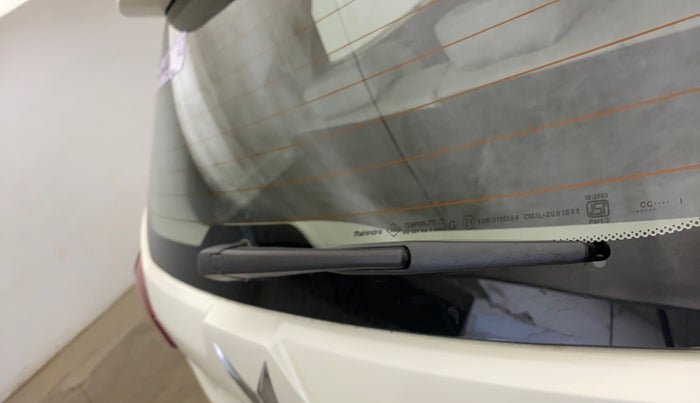 2022 Mahindra XUV300 W8 (O) 1.2 PETROL AMT, Petrol, Automatic, 39,378 km, Rear Wiper