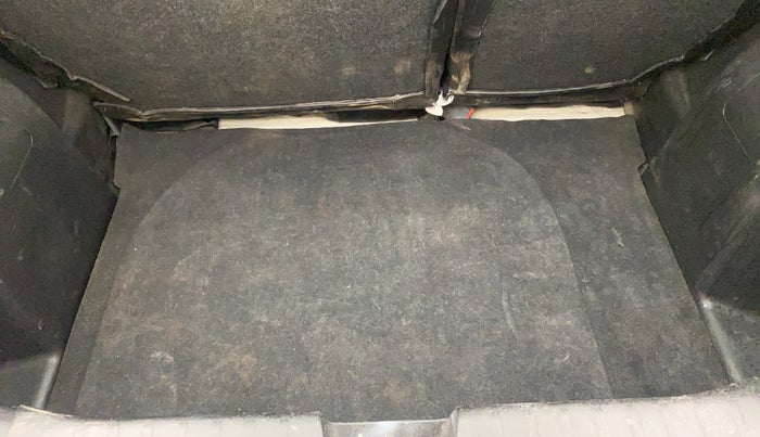 2016 Maruti Baleno DELTA PETROL 1.2, Petrol, Manual, 69,549 km, Boot Inside