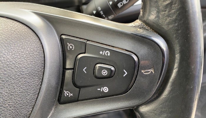 2022 Tata ALTROZ XZA, Petrol, Automatic, 36,755 km, Adaptive Cruise Control