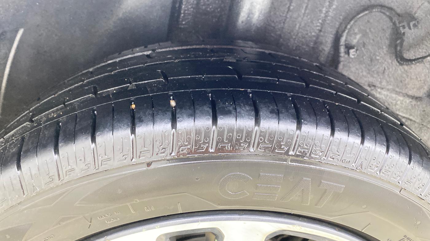 2022 Tata ALTROZ XZ PETROL, Petrol, Manual, 97,598 km, Right Rear Tyre Tread