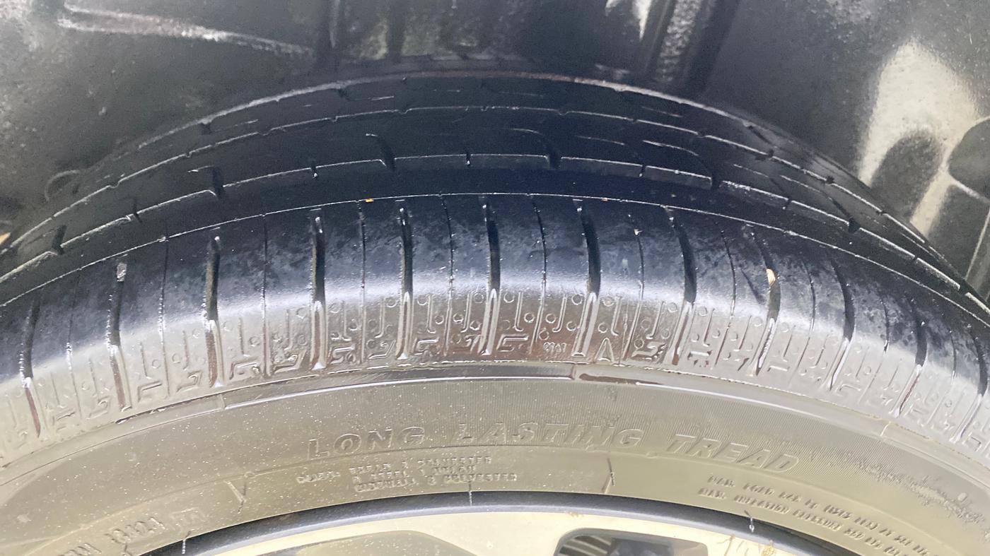 2022 Tata ALTROZ XZ PETROL, Petrol, Manual, 97,598 km, Left Rear Tyre Tread
