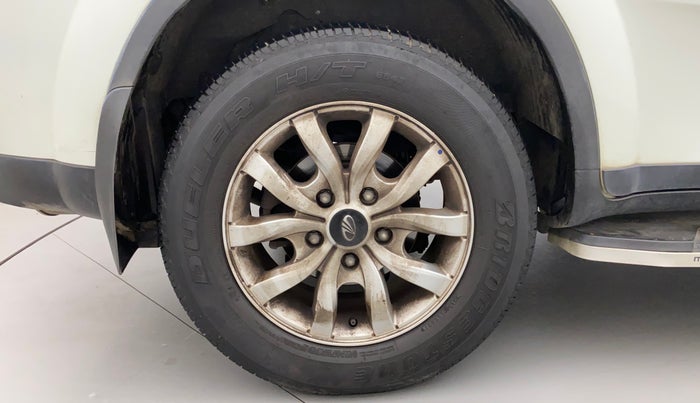 2021 Mahindra XUV500 W7, Diesel, Manual, 44,205 km, Right Rear Wheel