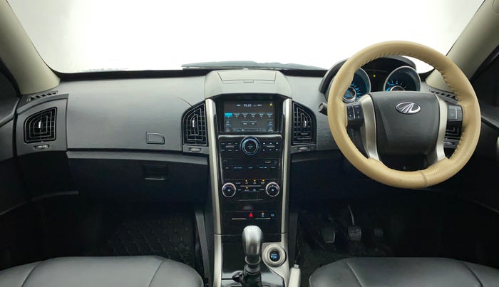 2021 Mahindra XUV500 W7, Diesel, Manual, 44,205 km, Dashboard