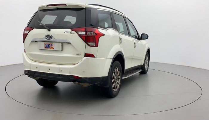 2021 Mahindra XUV500 W7, Diesel, Manual, 44,205 km, Right Back Diagonal