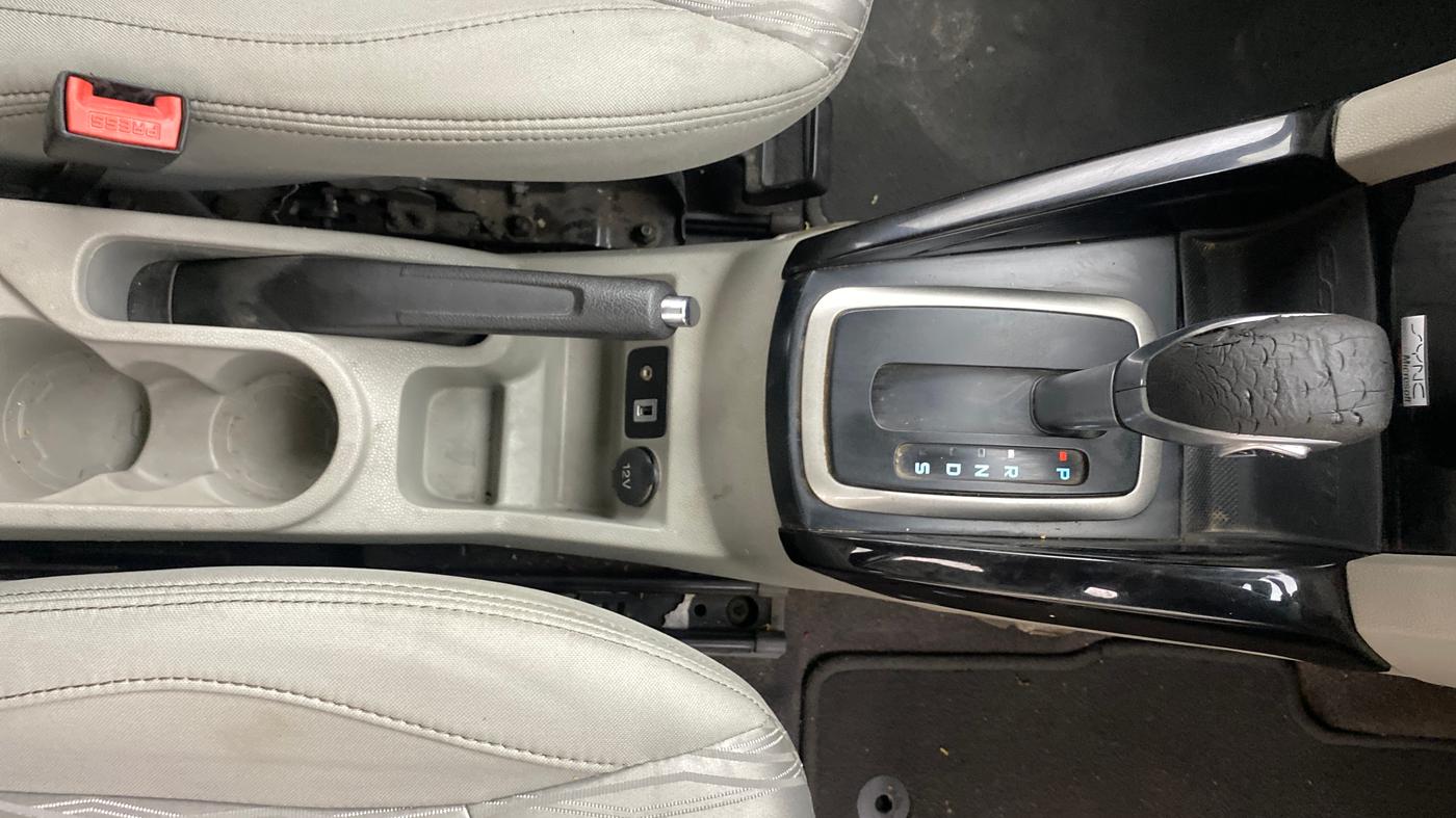 2015 Ford Ecosport TITANIUM 1.5L PETROL AT, Petrol, Automatic, 1,04,391 km, Gear Lever