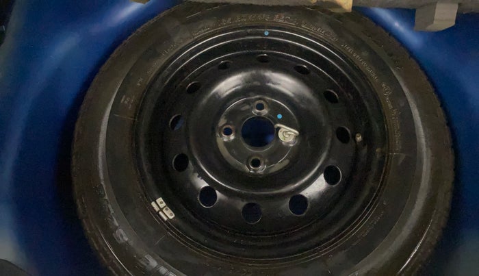 2013 Maruti Swift VXI, Petrol, Manual, 1,11,639 km, Spare Tyre