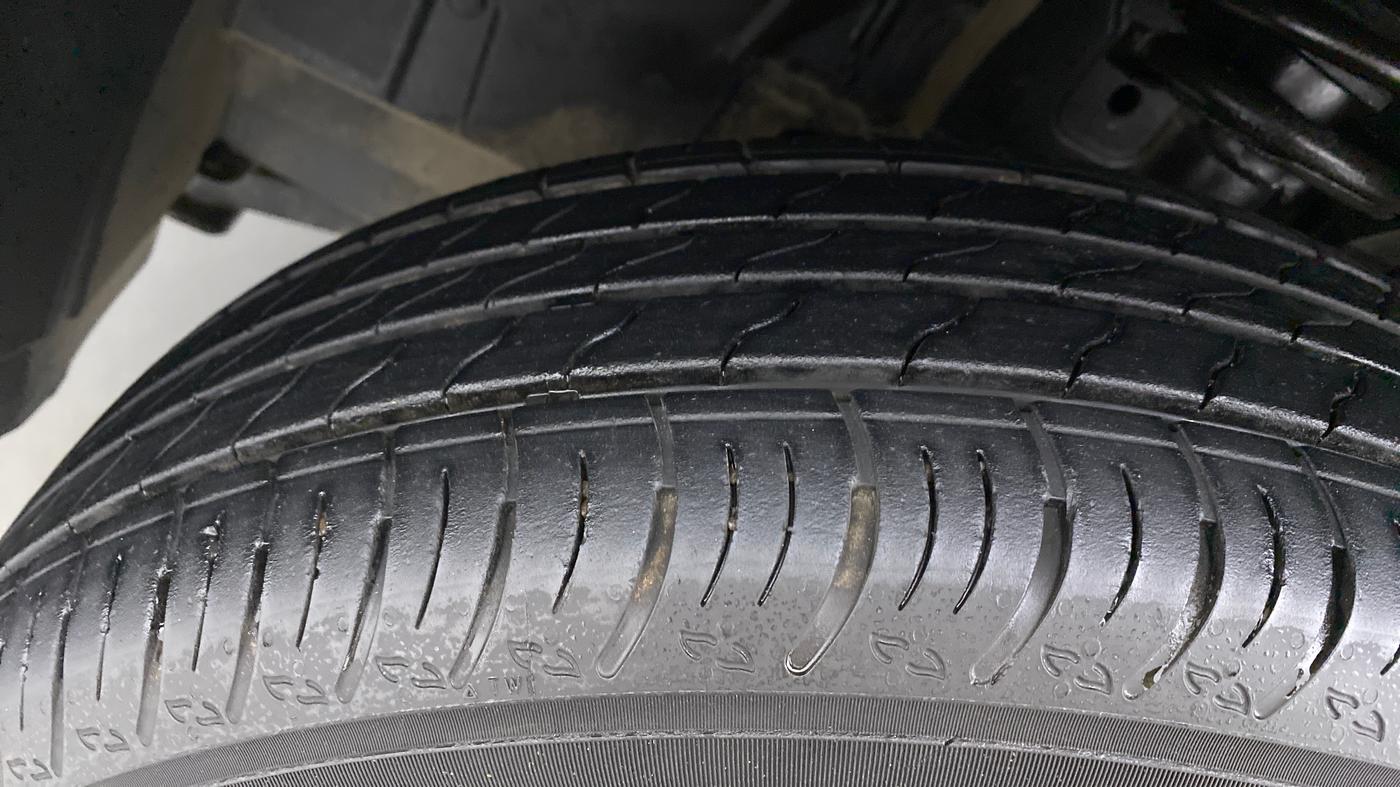 2022 Renault Kiger RXZ 1.0 MT, Petrol, Manual, 4,524 km, Left Front Tyre Tread